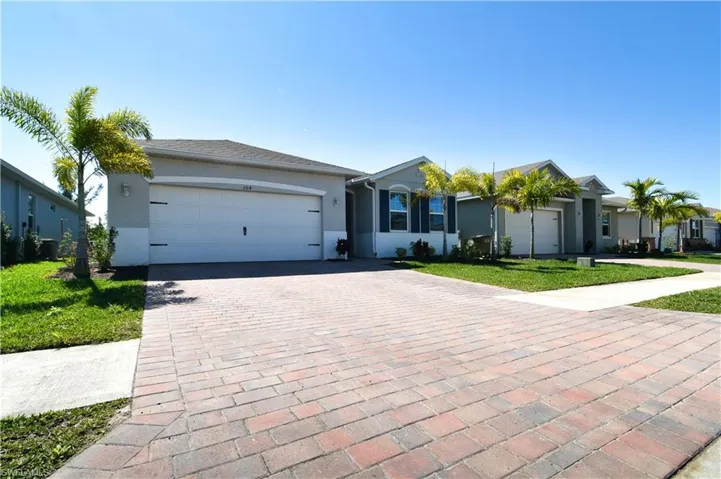 304  Spring Hill Lake  LOOP, Cape Coral, FL 33993