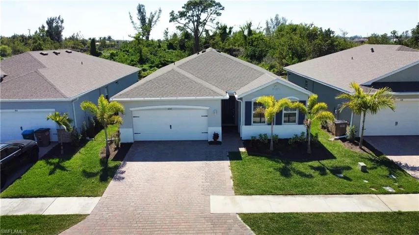 304  Spring Hill Lake  LOOP, Cape Coral, FL 33993