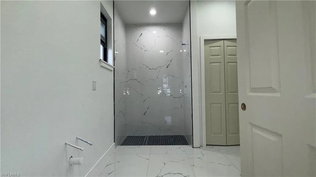 2519 Juanita PL, Cape Coral, FL 33993,225055645