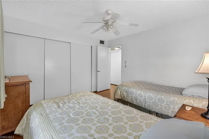 1087 Forest Lakes Dr 201, Naples, Florida 34105