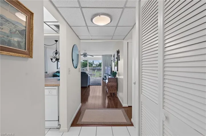 1087 Forest Lakes Dr 201, Naples, Florida 34105