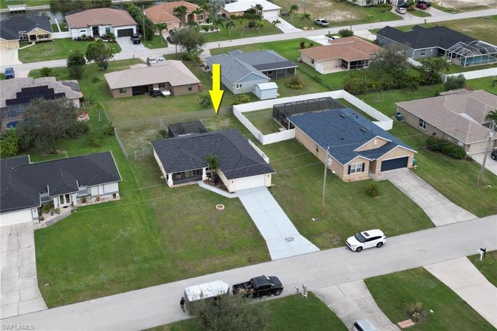 2517 SW 11th PL, CAPE CORAL FL 33914