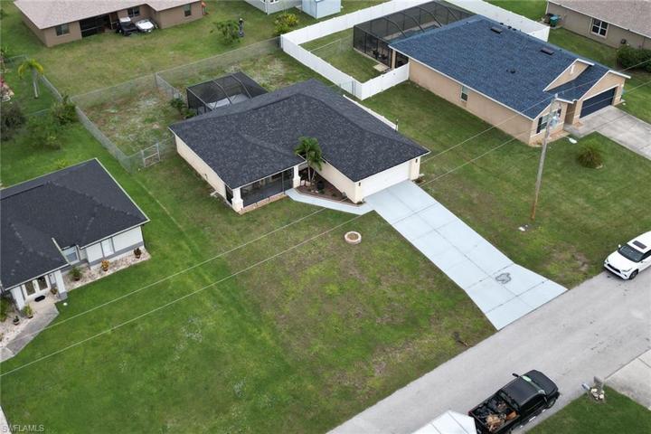 2517 SW 11th PL, CAPE CORAL FL 33914