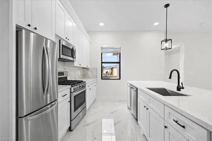705 8th Ave, Lehigh Acres, Florida 33972