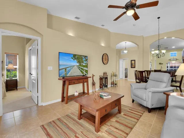 15094  Cortona  WAY, Naples, FL 34120