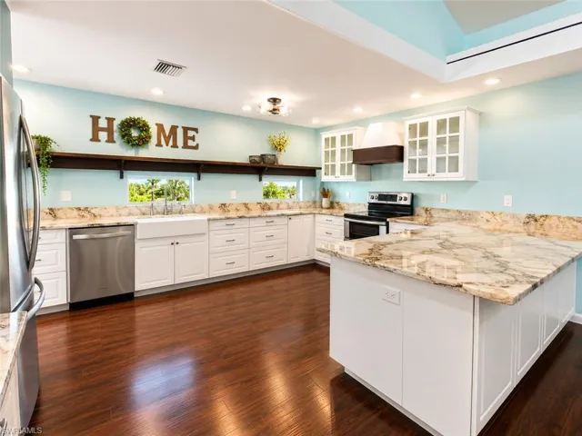 8512 Chatham St, Fort Myers, None 39907