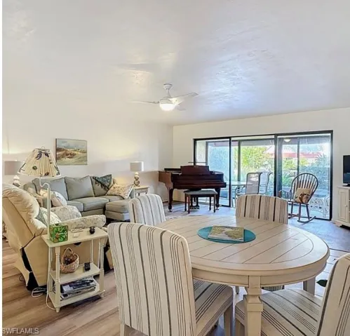 627 Serendipity Dr 627, Naples, Florida 34108