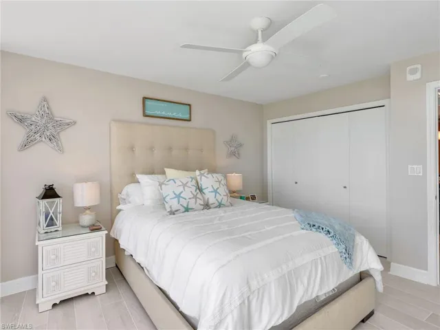 4001  Gulf Shore N BLVD, Naples, FL 34103