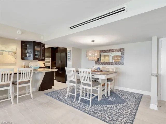 4001  Gulf Shore N BLVD, Naples, FL 34103