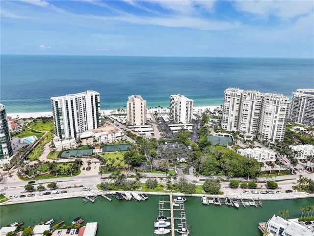 4001  Gulf Shore N BLVD, Naples, FL 34103