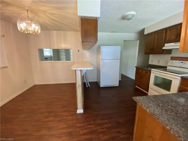 7906 Suncoast Dr, North Fort Myers, Florida 33917