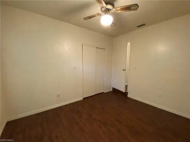 7906 Suncoast Dr, North Fort Myers, Florida 33917