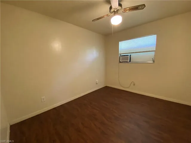7906 Suncoast Dr, North Fort Myers, Florida 33917