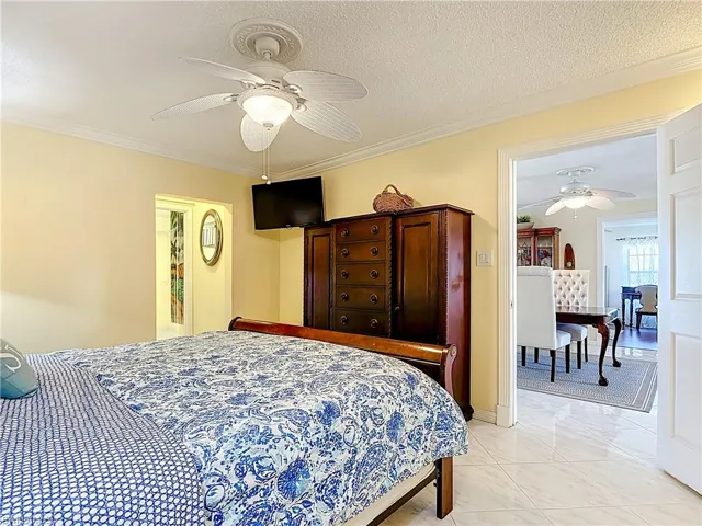 1090 River Run, LaBelle, FL 33935