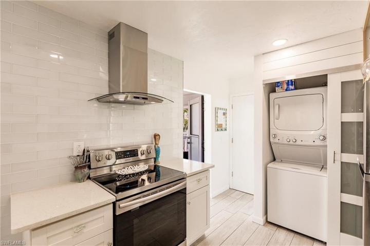 Plenty of Space for those Home Chefs