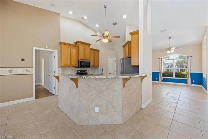 3437 Nw 18th Ter, Cape Coral, Florida 33993