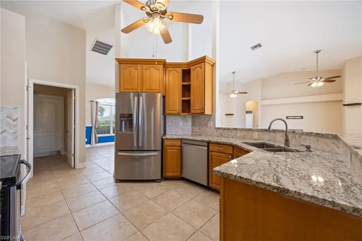 3437 Nw 18th Ter, Cape Coral, Florida 33993