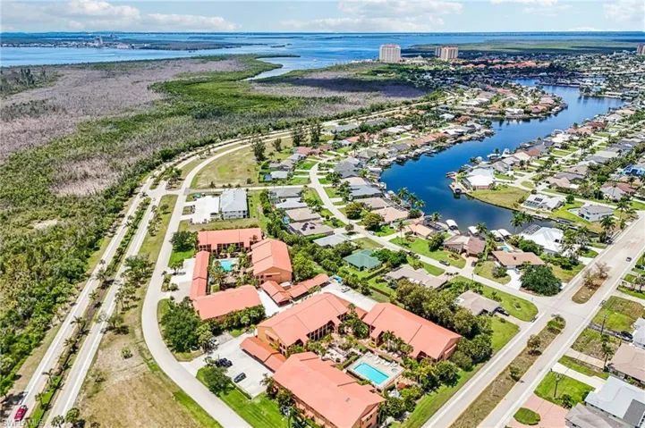 5510 SW 4th  PL, Cape Coral, FL 33914