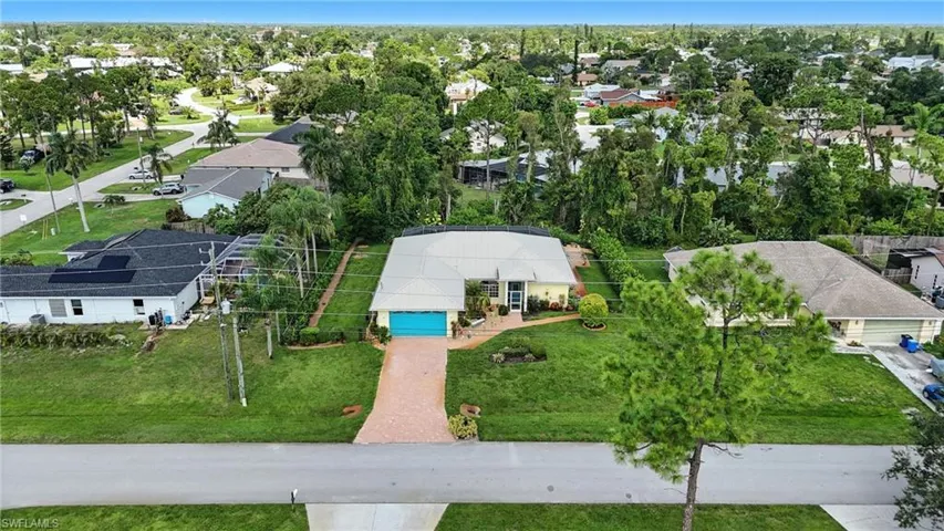 18240  Phlox  DR, Fort Myers, FL 33967