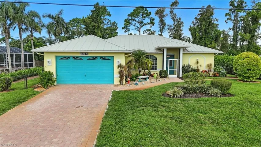 18240  Phlox  DR, Fort Myers, FL 33967