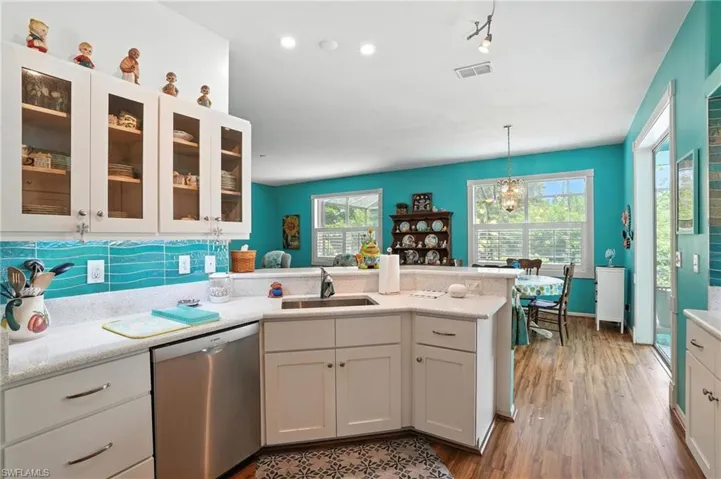 18240  Phlox  DR, Fort Myers, FL 33967