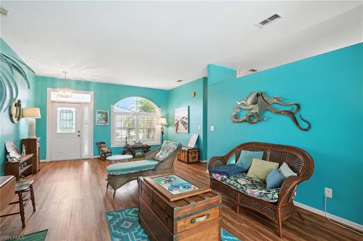 18240  Phlox  DR, Fort Myers, FL 33967