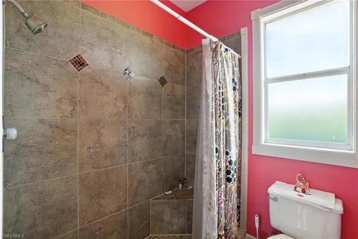 18240  Phlox  DR, Fort Myers, FL 33967