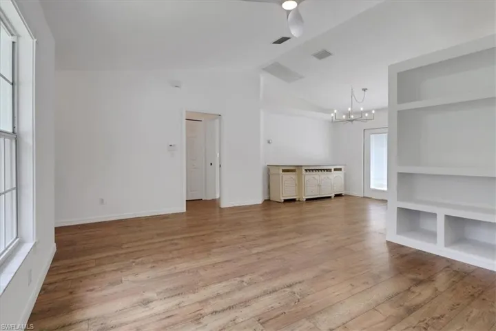 4230  11th SW AVE, Naples, FL 34116