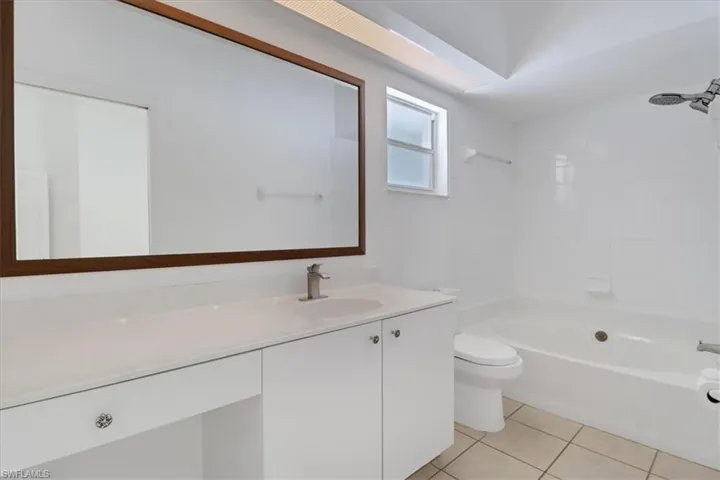 4230  11th SW AVE, Naples, FL 34116