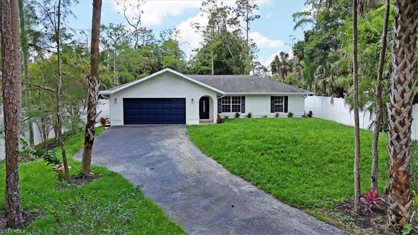 4230  11th SW AVE, Naples, FL 34116