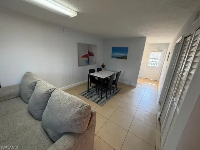 2535 Parkway St, Fort Myers, Florida 33901
