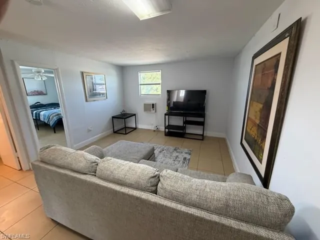 2535 Parkway St, Fort Myers, Florida 33901