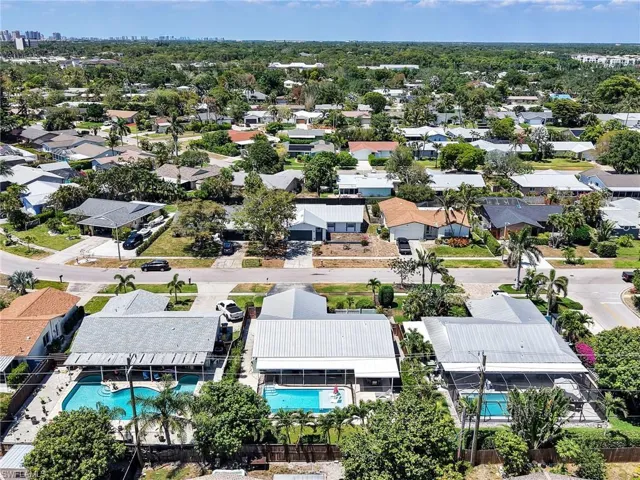 1268 Lake Shore Dr, Naples, Florida 34103