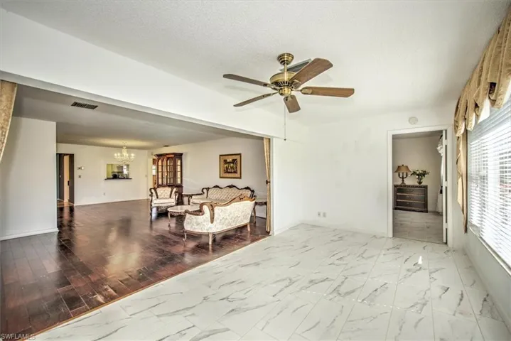 sitting room