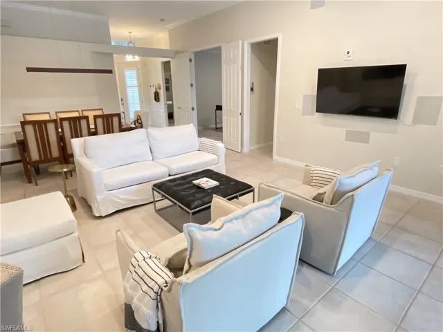12832 Brynwood Way, Naples, Florida 34105