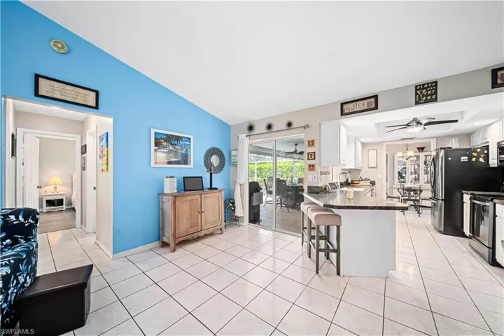 Kitchen with peninsula, stainless steel stainless steel appliances