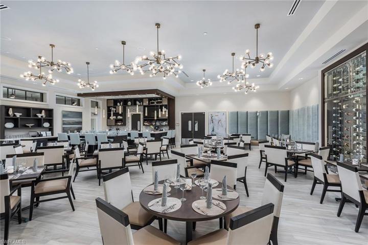 Clubhouse restaurant