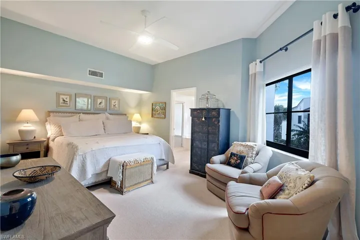 6525 Valen WAY # 201, NAPLES FL 34108