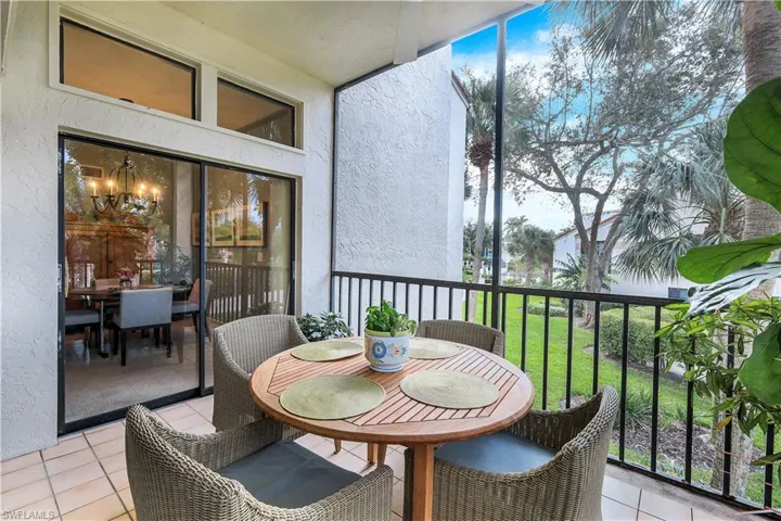6525 Valen WAY # 201, NAPLES FL 34108