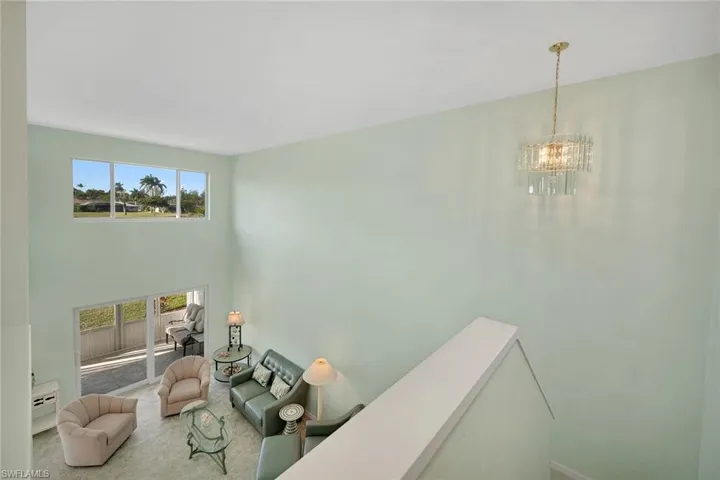 462  Bristle Cone  LN, Naples, FL 34113