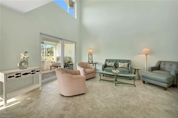 462  Bristle Cone  LN, Naples, FL 34113
