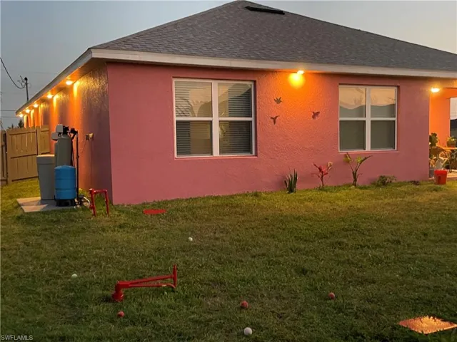 Back Of House With Parameter Lighting