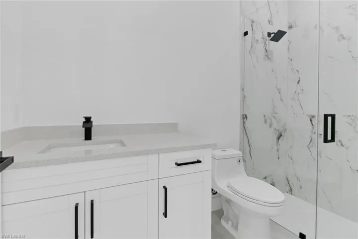 4808  14th SE AVE, Naples, FL 34117