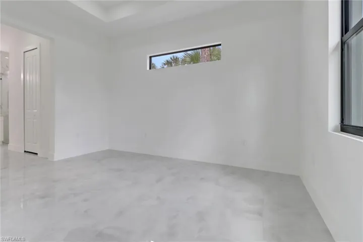 4808  14th SE AVE, Naples, FL 34117