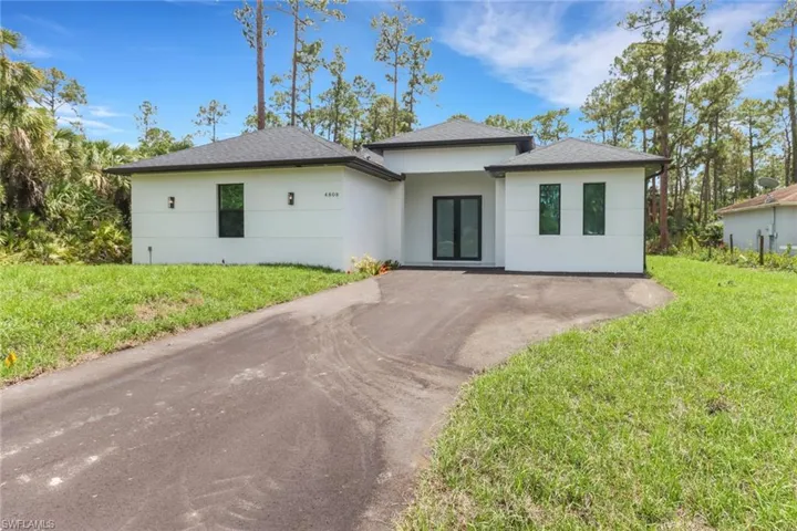 4808  14th SE AVE, Naples, FL 34117