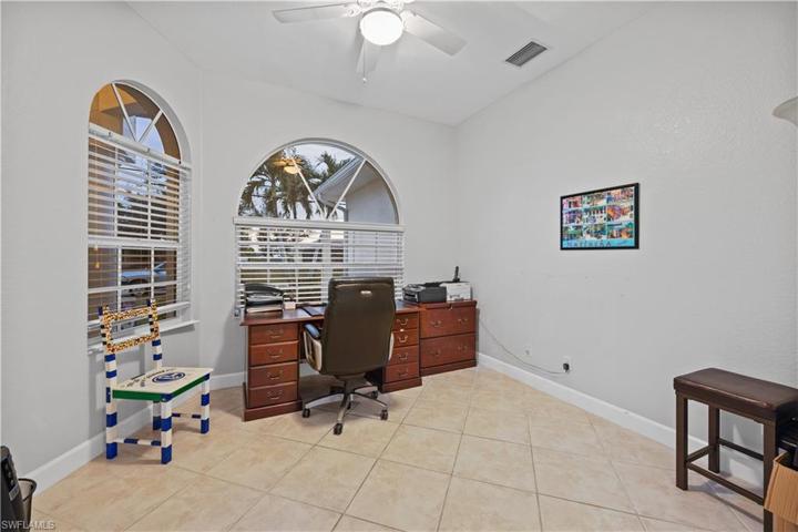 Large and bright office