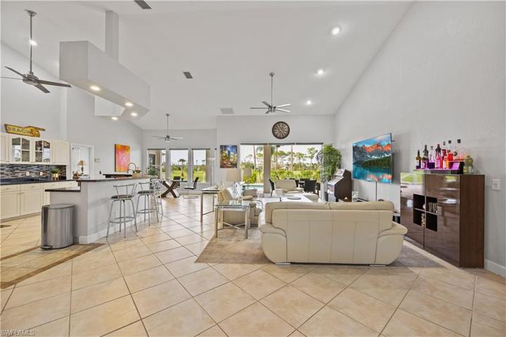 Very spacious and bright great room