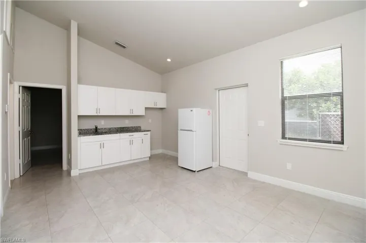 2861 Tropicana Blvd A1, Naples, Florida 34116