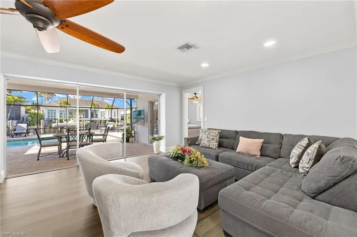1400 Marlin Dr, Naples, Florida 34102