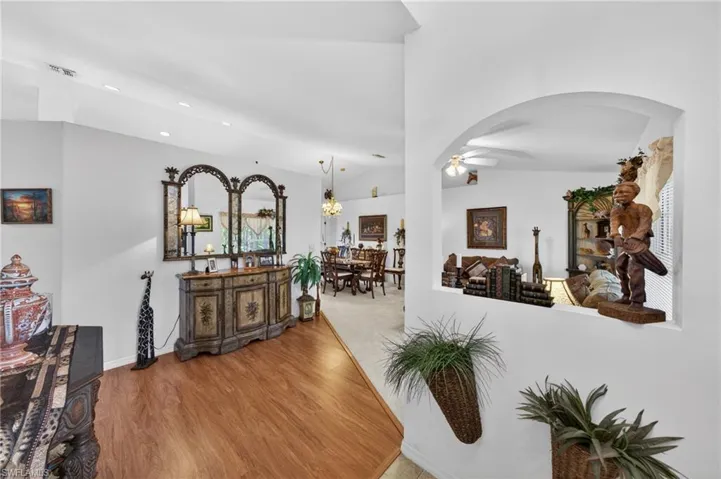 3437 Ne 9th Pl, Cape Coral, Florida 33909